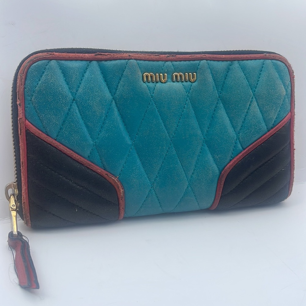 MIU MIU wallet patchwork quilted blue black orange leather vintage accordion